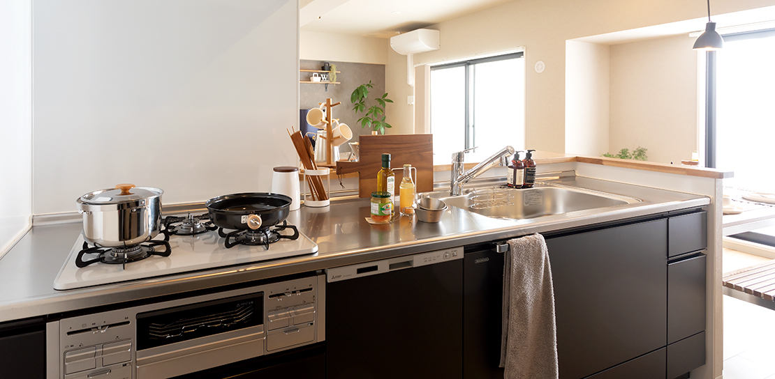 合理的に効率よく使えるキッチンを実現し、家事を快適サポート。